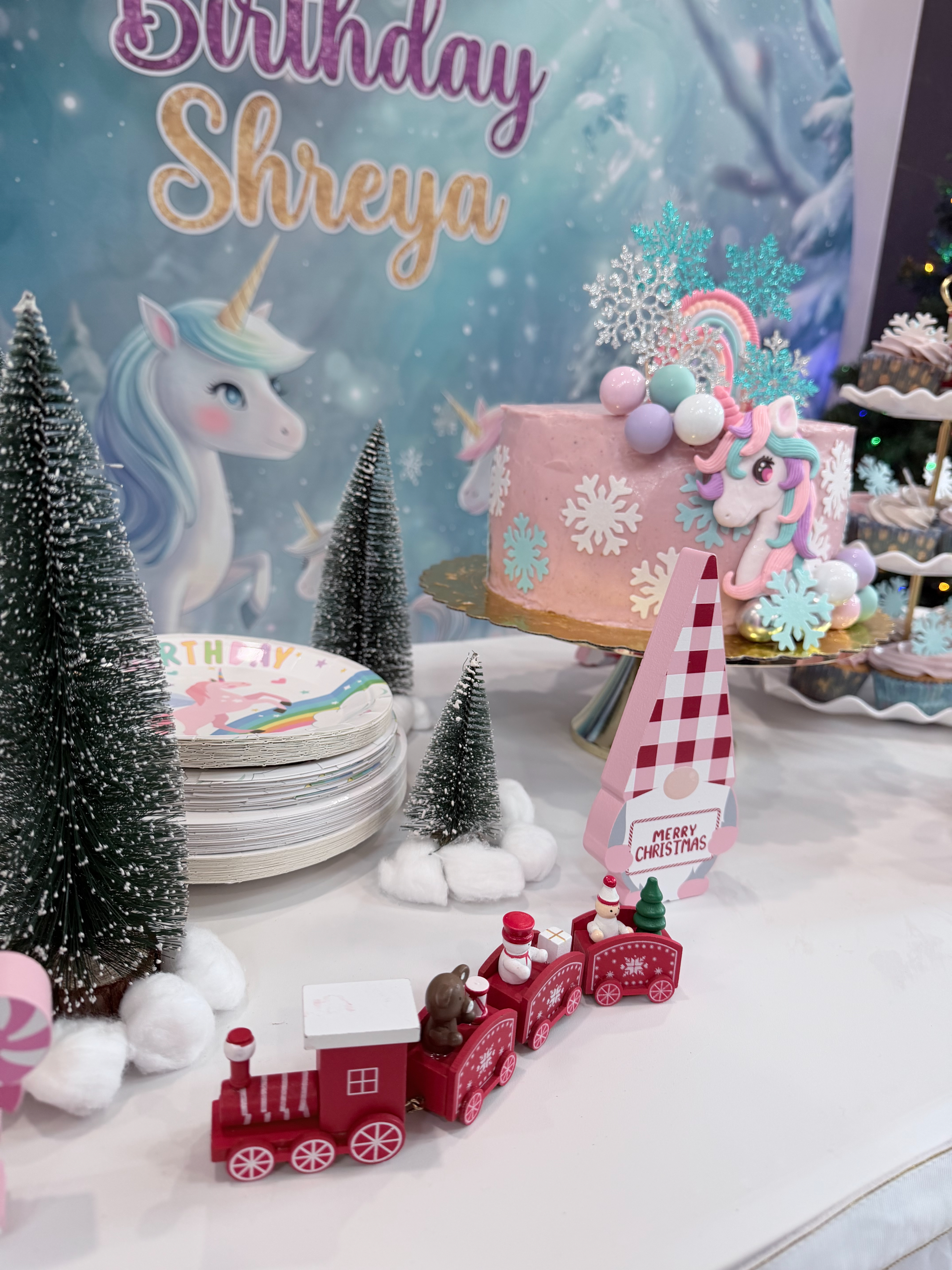 Themed decor